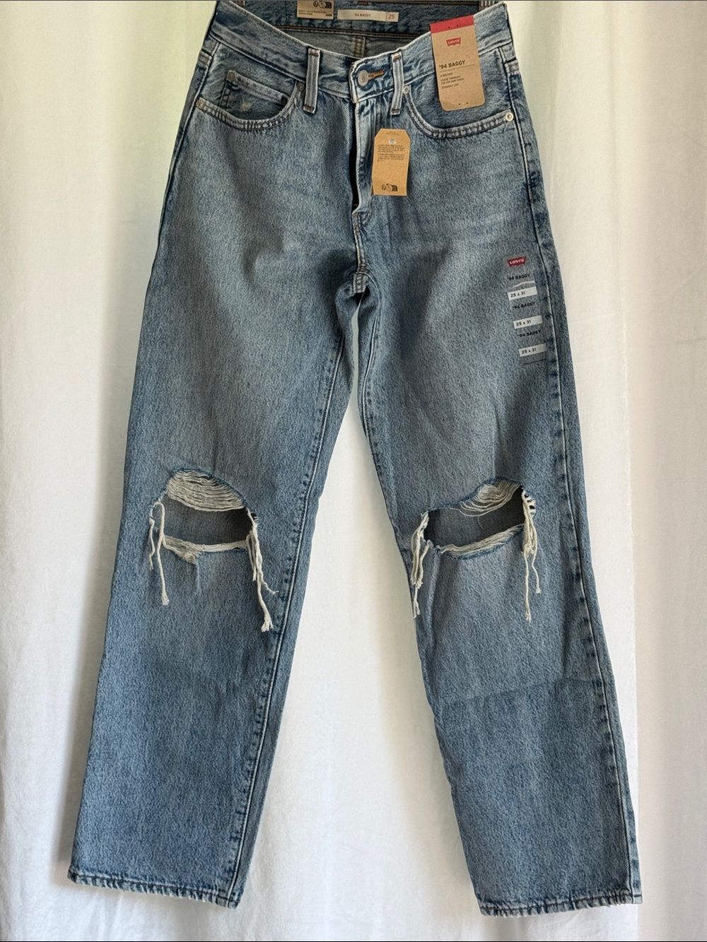 Levi's 94 Baggy Mid Rise Straight Leg 25 x 31 NWT